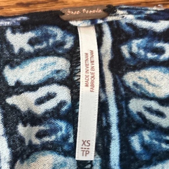 Free People Wild & Free Long Sleeve Blouse - NWOT!!women’s top tops crop cropped - Picture 8 of 9